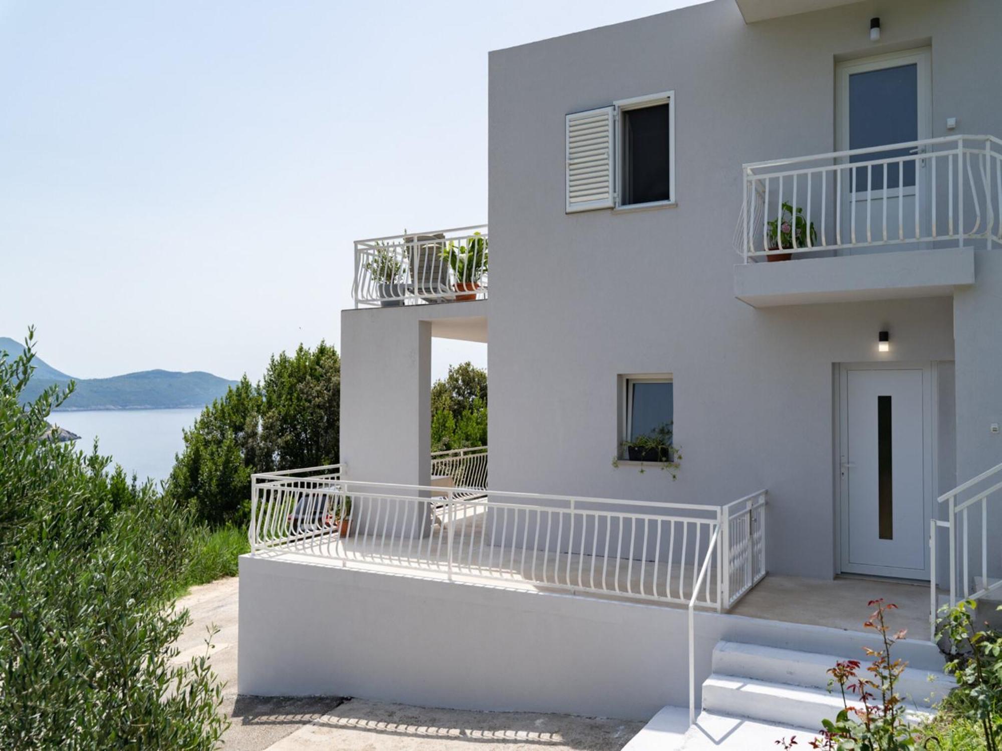 Apartment Konak Molunat Ngoại thất bức ảnh